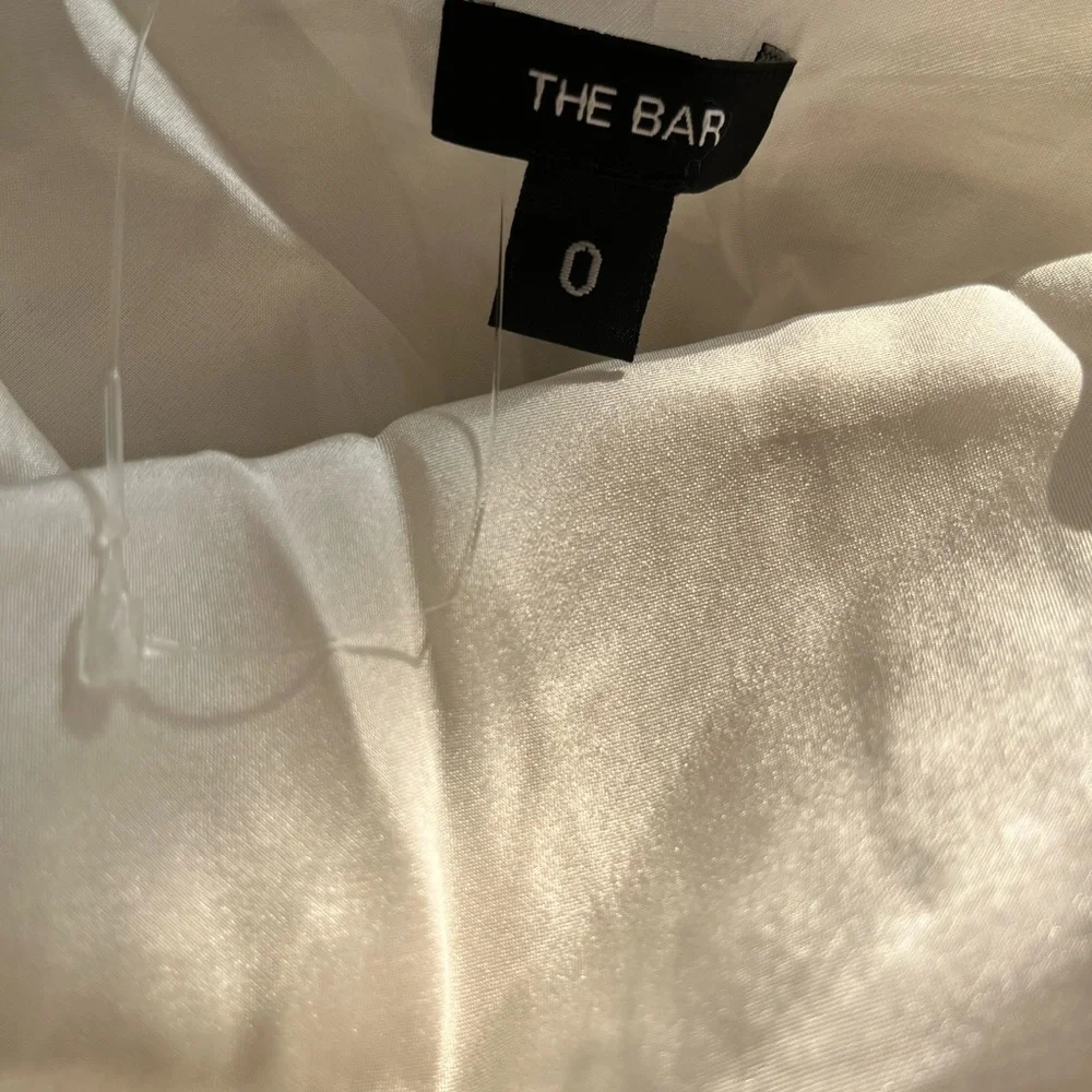 NWOT The Bar Pierre Gown Blanc Size 0 - Picture 10 of 13